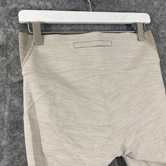 Outdoor Voices Leggings Medium Beige 2-Tone High Rise Cropped Capri Knee Cap - Picture 6 of 12